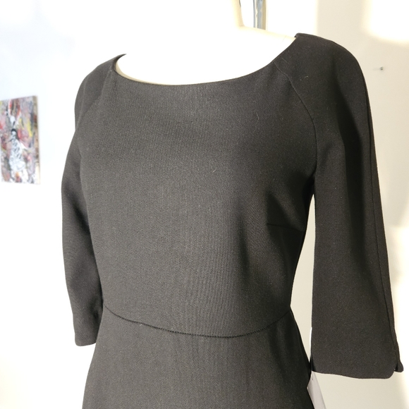 Zara black dress with cutout - Picture 3 of 5